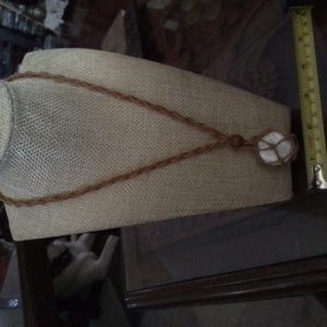 Crystal stone necklace howlite